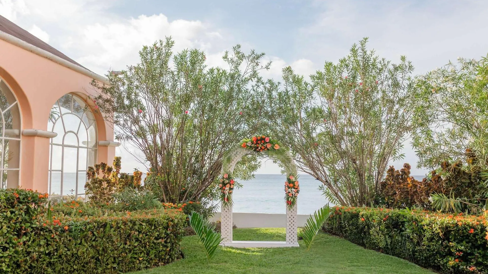 Fairmont Royal Pavilion Barbados Resort Saint James